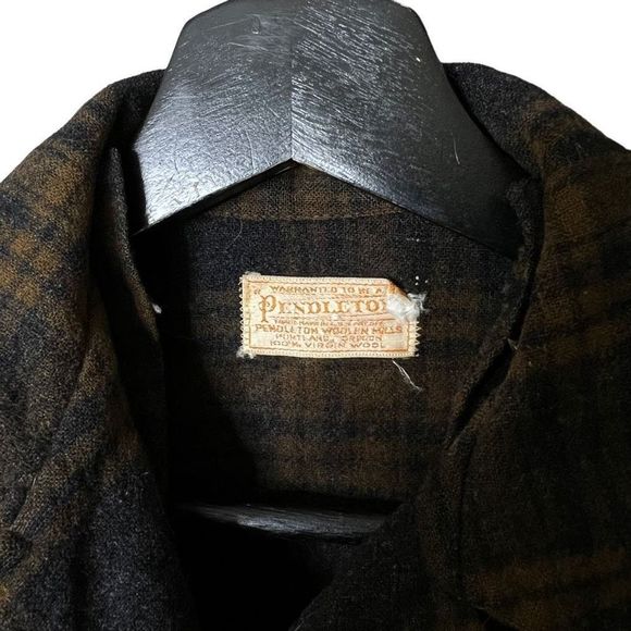 Pendleton Wool Button Down Long Sleeve Shirt Womens Medium - Picture 3 of 4